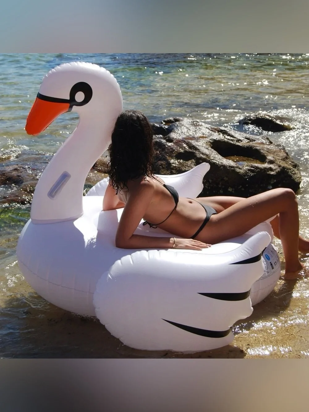 NIB Sunnylife SWAN WHITE Inflatable Pool Ride-On RARE - Picture 4 of 14